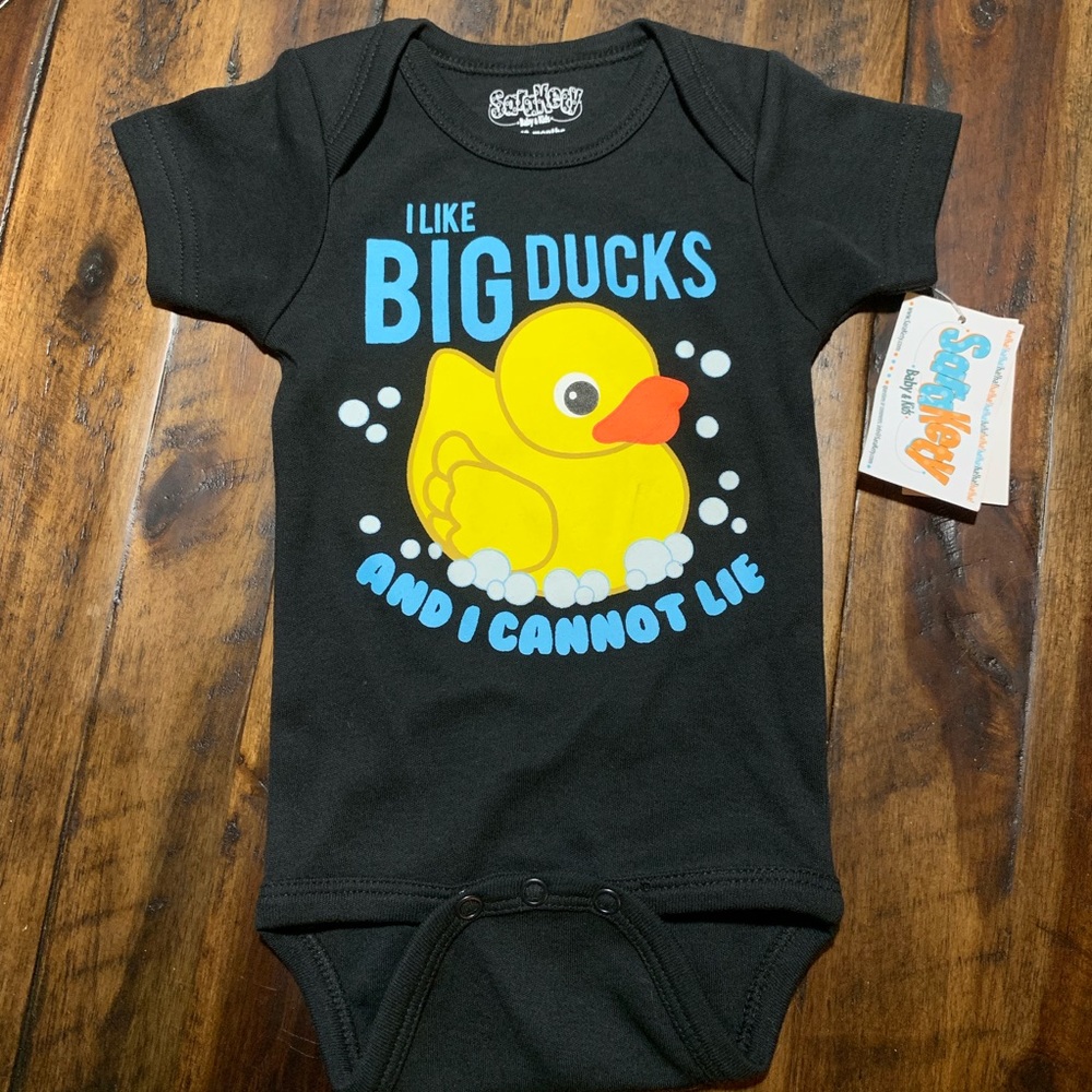 NWT Sara Kety like big ducks body suit
